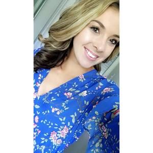 Meet your Posher, Leah